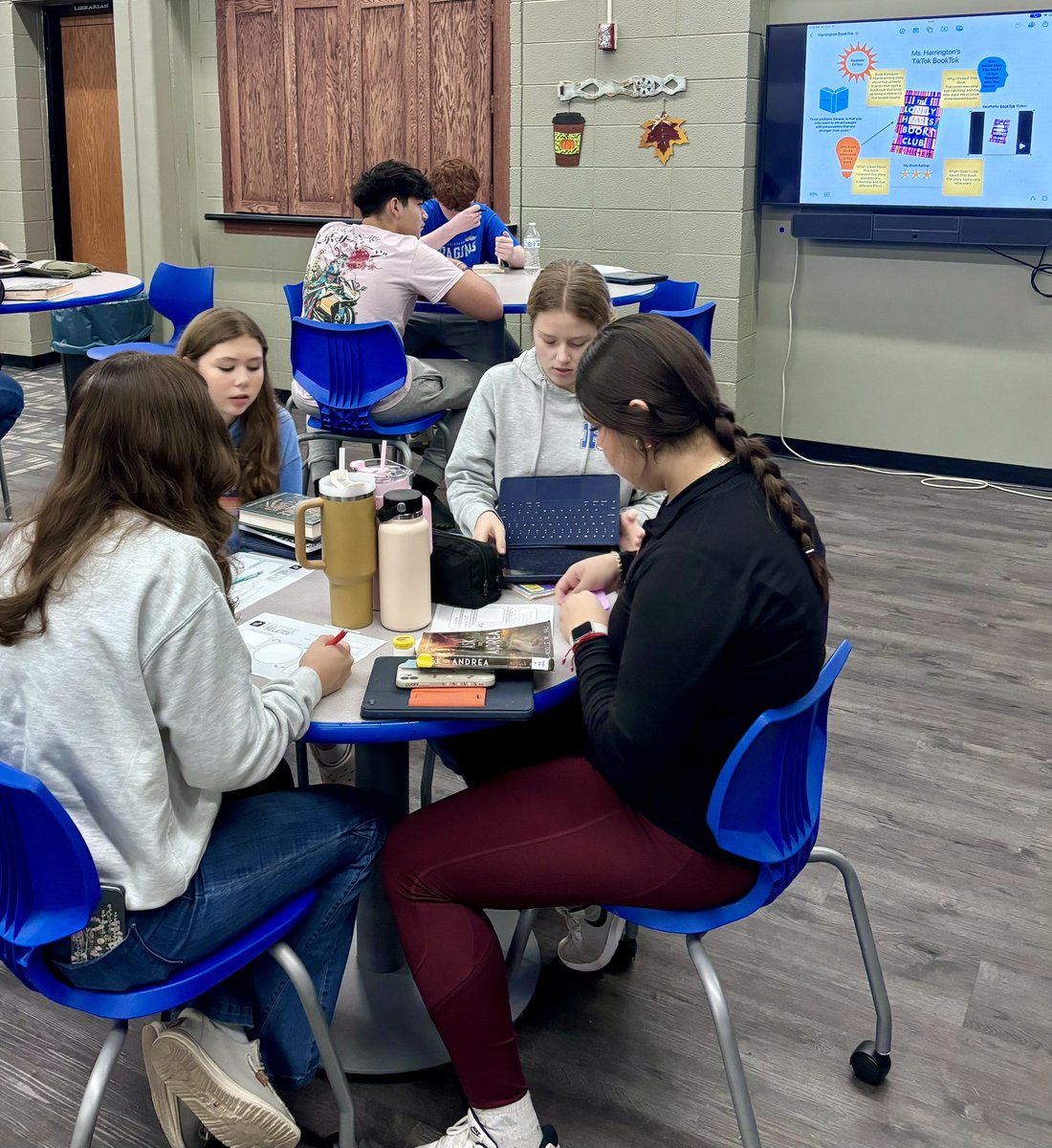 ELA Soph has been learning how to use social media for book recs during Library visits 1st sem. We teamed up with iTeam’s <a href="/hiebert_amy/">Amy Hiebert</a> to do App Smashing with our iPads and created TikTok BookToks which will be showcased in Dec. Thank you <a href="/hiebert_amy/">Amy Hiebert</a> and <a href="/KelliZehr1/">Kelli Zehr</a> #440Proud