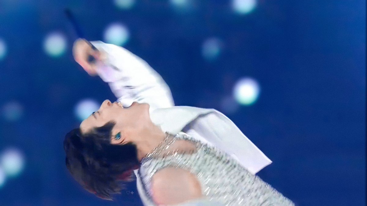 hwvnxx's tweet photo. Go little rockstar ✨🩵 #소정환 https://t.co/zgk1auKyMl