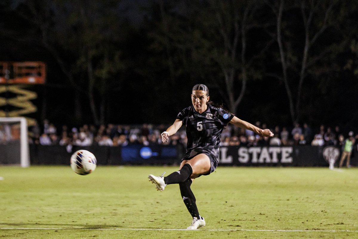 Bully's Kids Club tweet media