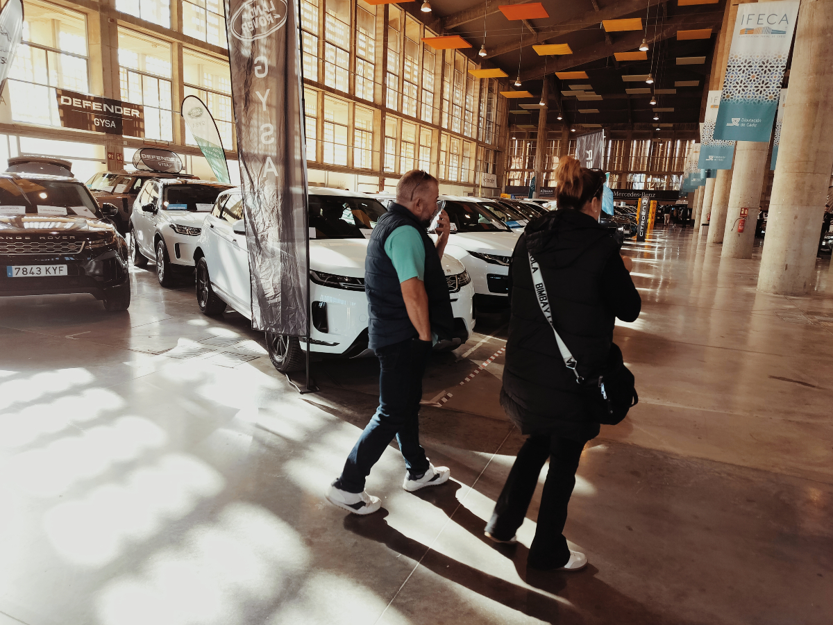 SalonMotorsur's tweet photo. Llevamos un día estupendo en #Motorsur2024. Muchas gracias a todos los que nos habéis visitado ya. 🤗

Todavía nos quedan 4 horitas más por hoy y la jornada del sábado y el domingo. 🙌 https://t.co/I1MyEpqZSA