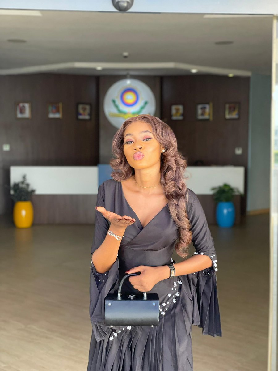 Teeblaqq🤌 tweet media