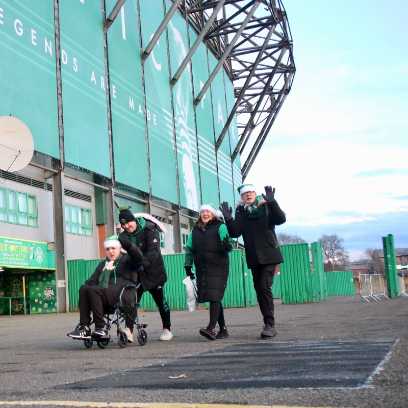 FoundationCFC's tweet photo. Still time to get involved in the #SantaStroll! 🎅
Take part in our festive fundraisier which promises to be fun for all the family 🍀🎄
Tap below to sign up 👇