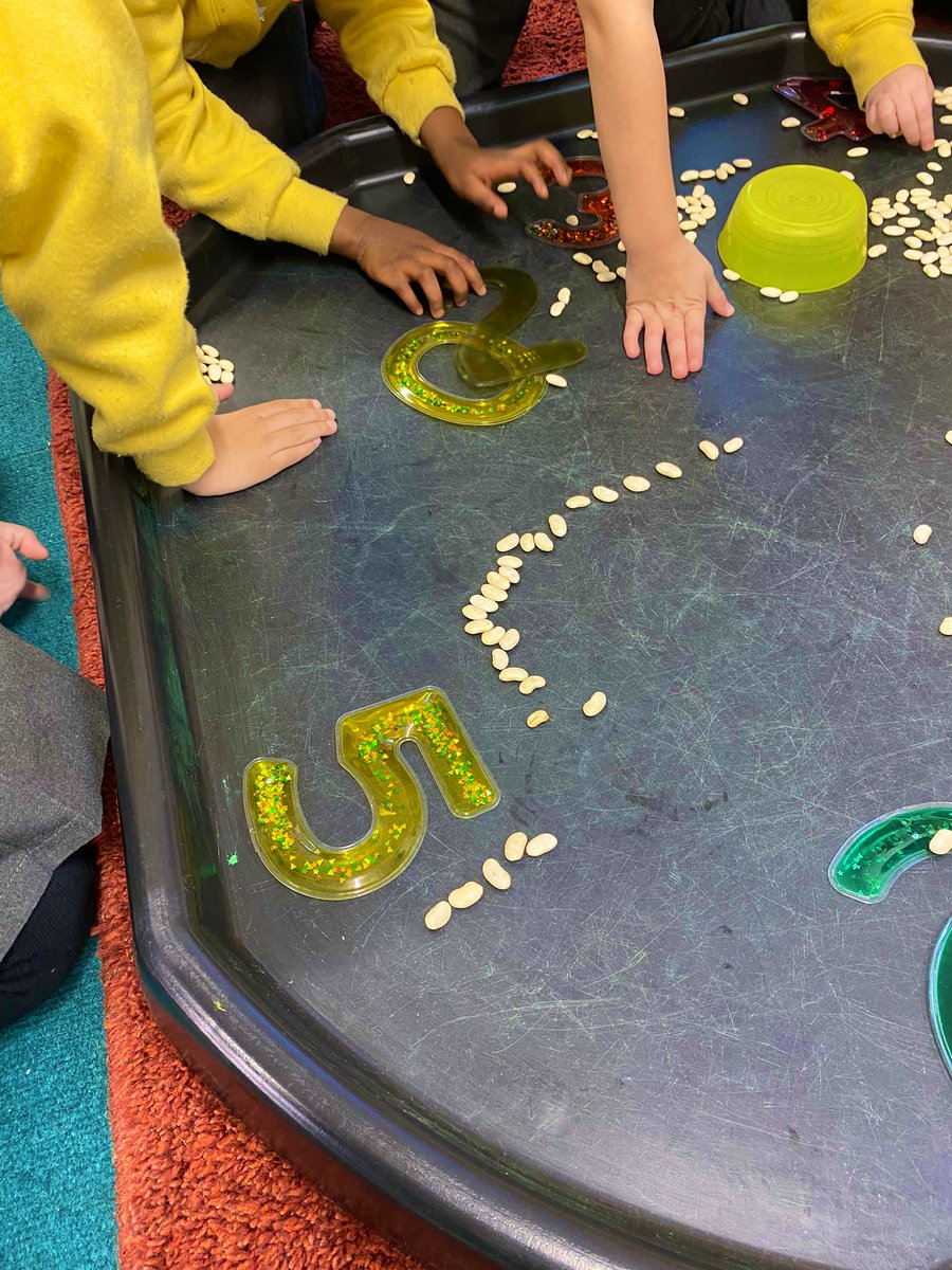 GreenClassBPEF's tweet photo. Jack and the Beanstalk themed learning this week! We have been very busy🌱✨ https://t.co/CXaoz2PZy4
