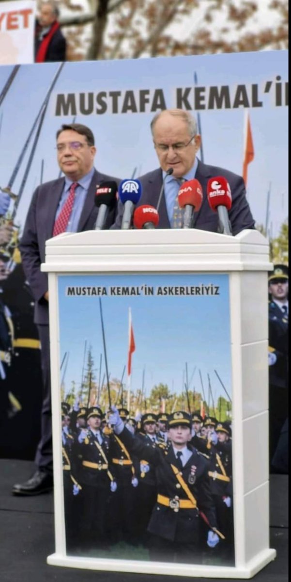 Bugün Teğmenlerimiz için Anıtpark da basın açıklaması yaptık. Teğmenler suçsuzdur.