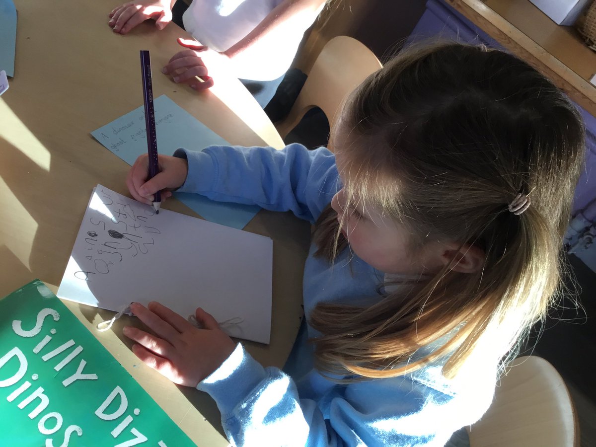 Tillicoultry ELC tweet media