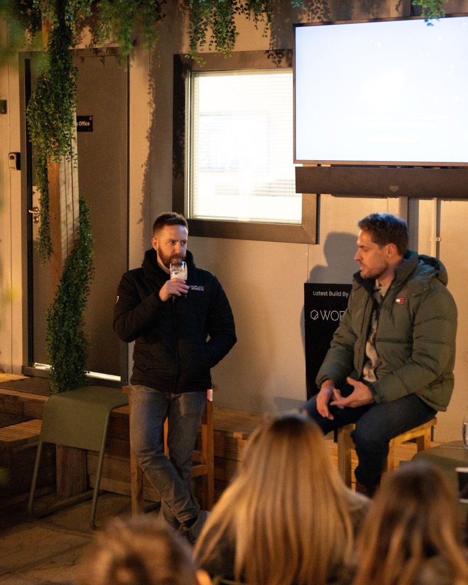 Workplace Interiors Co tweet media