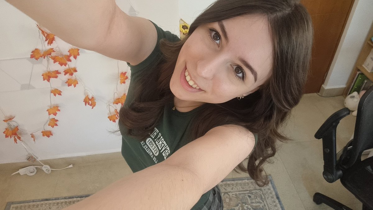 SugarLenna's tweet photo. 25 🎂 https://t.co/nVO3tMnxuC