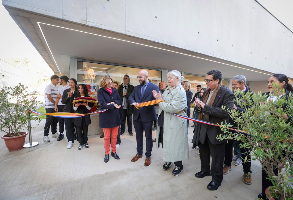 Département des Pyrénées-Orientales (@ledepartement66) on Twitter photo #EDUCATION
✂️Inauguration du Nouveau Bâtiment de la SEGPA du Collège Saint-Exupéry à Perpignan par <a href="/HMalherbe66/">Hermeline Malherbe</a>, Présidente du Département et Marie Pierre Sadourny, en charge de l'Éducation. #EDUCATION
✂️Inauguration du Nouveau Bâtiment de la SEGPA du Collège Saint-Exupéry à Perpignan par <a href="/HMalherbe66/">Hermeline Malherbe</a>, Présidente du Département et Marie Pierre Sadourny, en charge de l'Éducation.