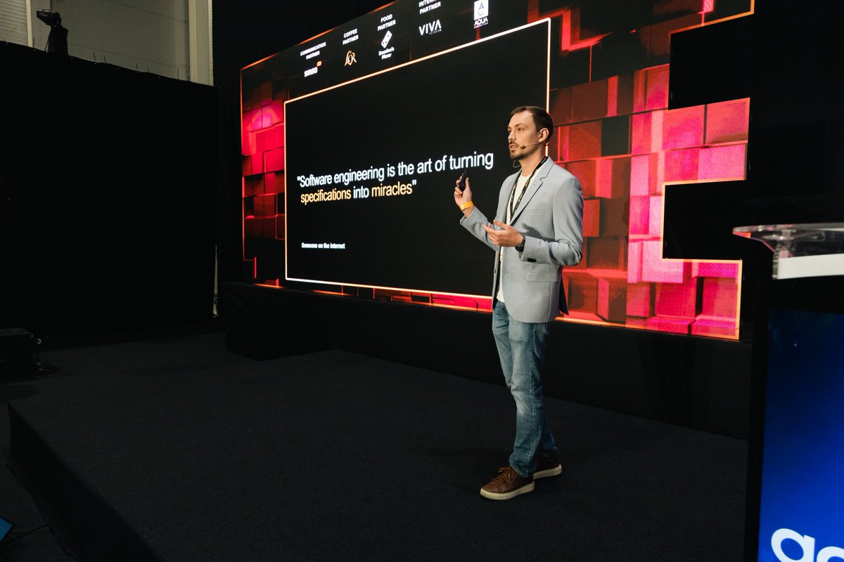 Artem Manchenkov tweet media