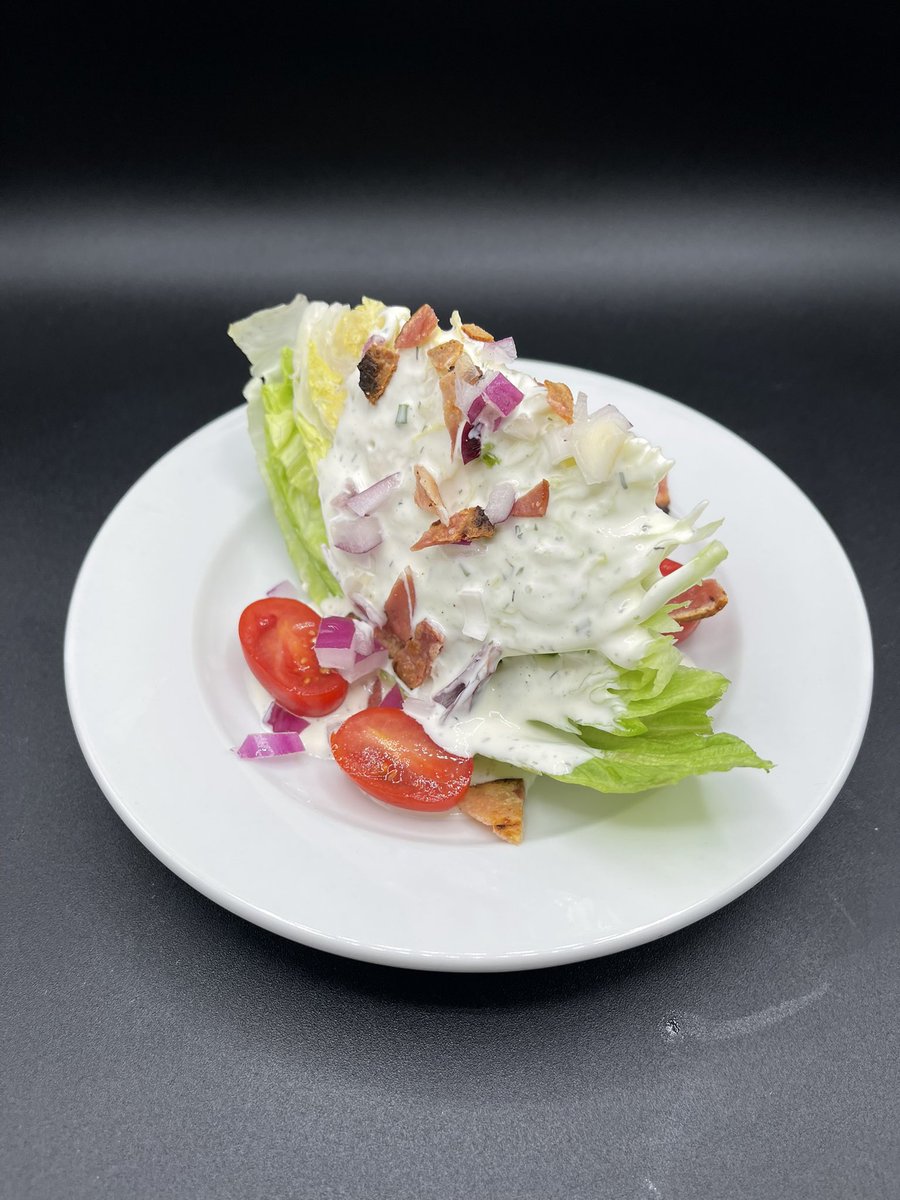 MmeDorval's tweet photo. Students continued to practice their knife skills while making a Wedge Salad with fresh Ranch Dressing. They also put into practice their learning about cross contamination prevention while cooking the bacon. 🔗 Recipe link in bio. @SacredHeartOCSB #ocsb #SacredHeartHospitality https://t.co/UU8t5NGVfd