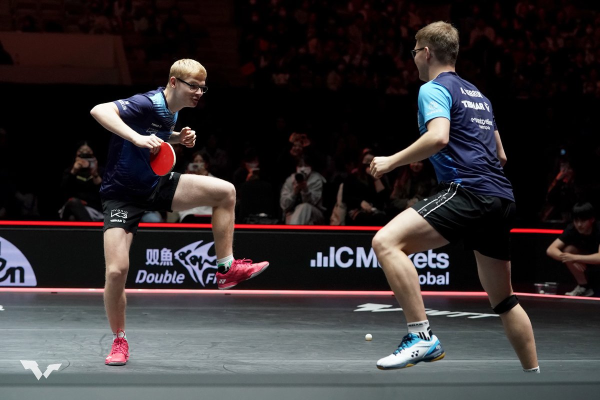 AlexisLebrun15's tweet photo. Demain, on joue le titre et la montée à la première place du classement mondial 1️⃣🌍🏆

J'espère que vous êtes prêts à nous encourager à fond 🔥

Rendez-vous à 12 h 45 heure française (20 h 45 heure locale) face à Shunsuke Togami et Hiroto Shinozuka 🇯🇵

La finale sera retransmise sur les chaînes Twitch et YouTube de RMC Sport 📺

📸 WTT

VAMOS 🔥

#TeamLebrun
