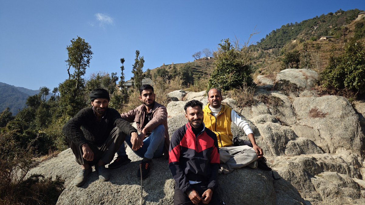 Niranjan Balagopal (@niranjan_bal) on Twitter photo A 25 km hike with the team navigating through the mid Himalayas of Chamba in search of old growth forests and plantations, meeting shepherds and making friends along the way. A 25 km hike with the team navigating through the mid Himalayas of Chamba in search of old growth forests and plantations, meeting shepherds and making friends along the way.