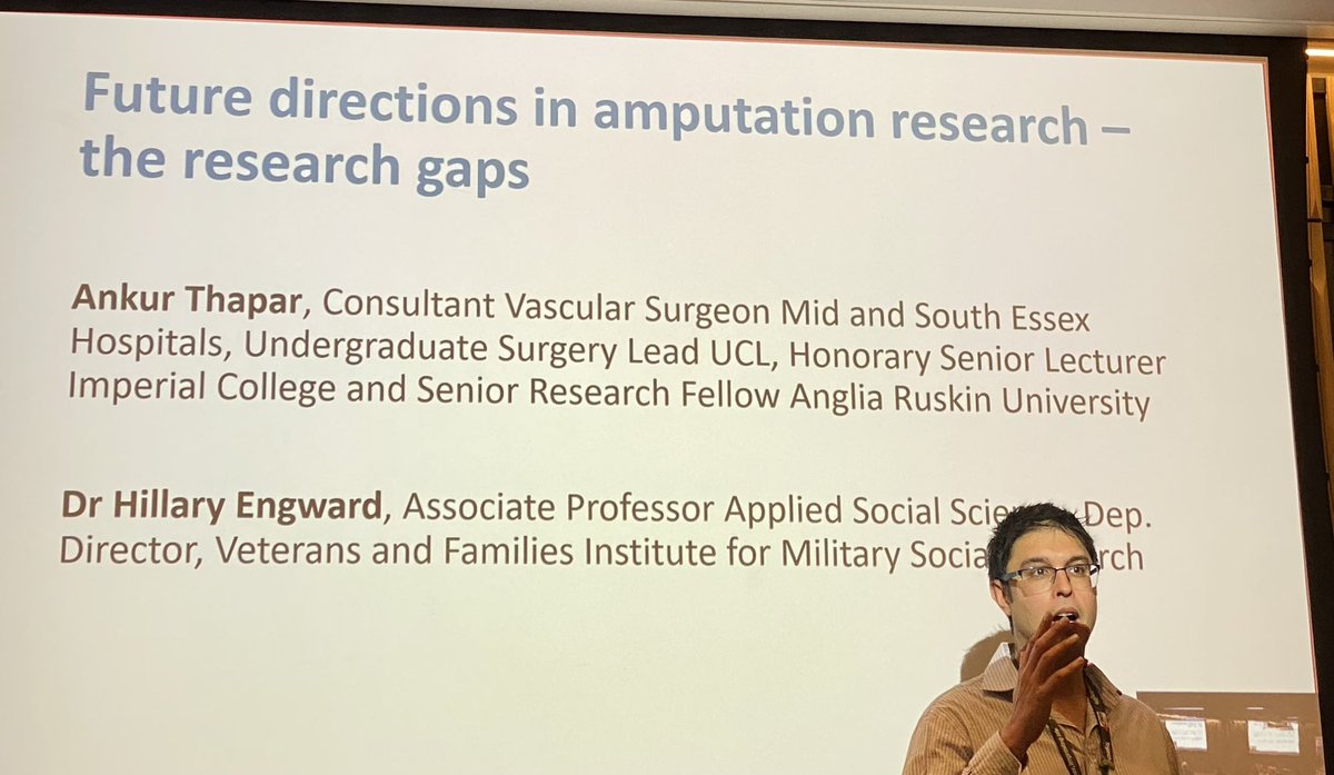 Anne Sanders tweet media