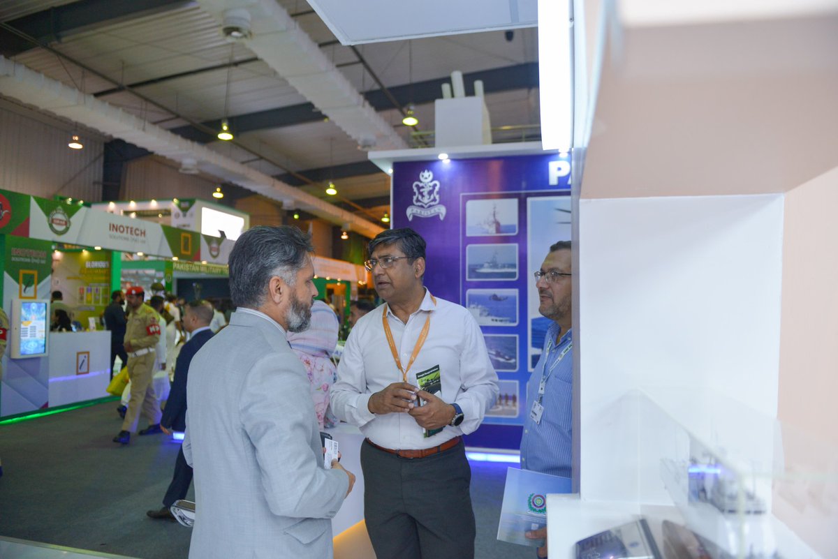 ShipyardKarachi's tweet photo. On the last day of IDEAS-2024, a large number of visitors from local and foreign industries, as well as academia, visited the KS&EW stall.
#KSEW #IDEAS2024 #IDEASPakistan https://t.co/kbmj8VgLEJ