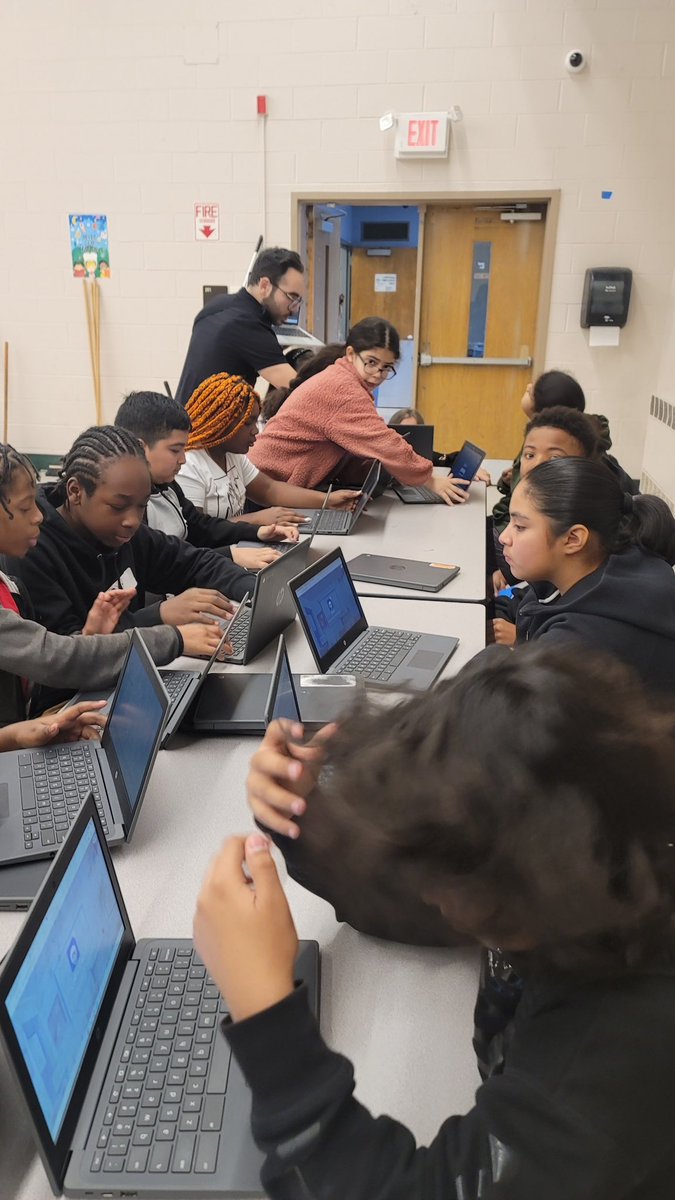 PrincipalNaber1's tweet photo. 1st Annual You Matter Breakfast! Empowering students to self-advocate and have a voice at any table! Thank you to Ms. Majors and the MLKA Sp. Ed. Team for this celebration ⭐️ #MLKA #youmatter #haveavoice @YonkersSchools @RcollinsJudon @AnibalSolerJr d https://t.co/ETdFiI5FFD