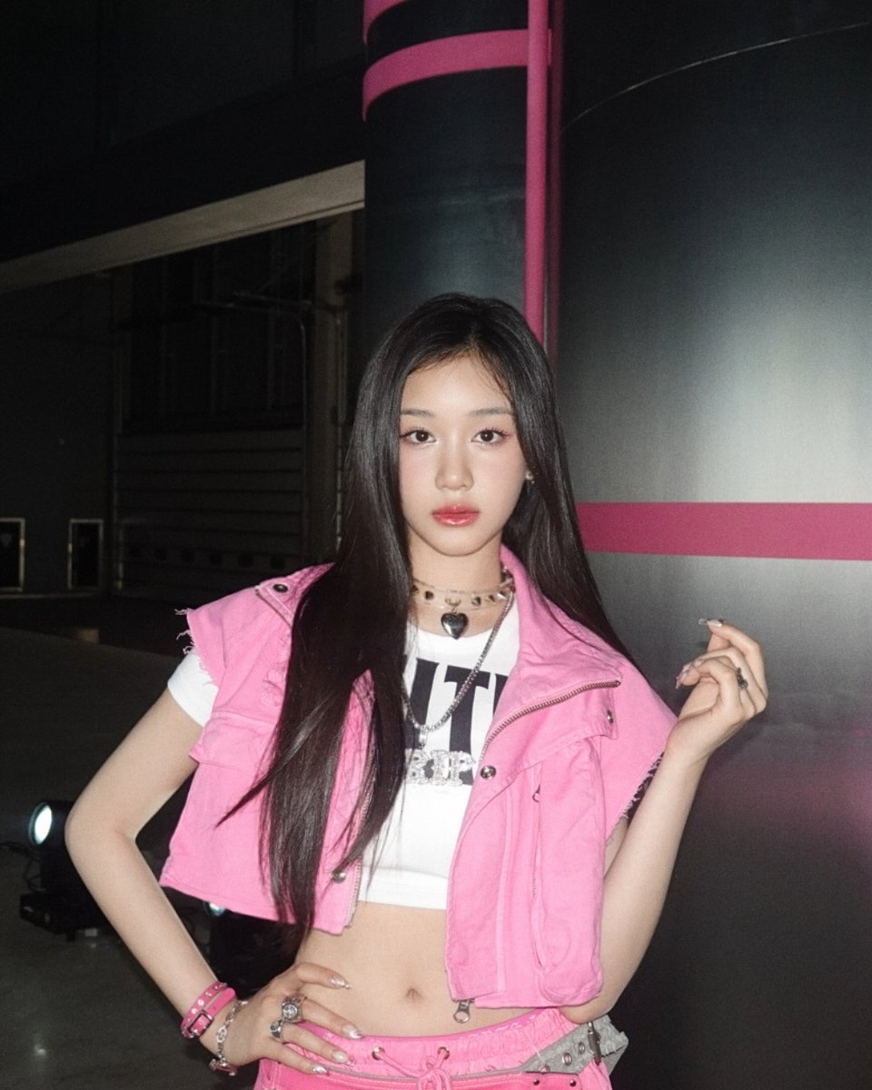 pharitapic's tweet photo. 🩷🫶

#PHARITA #파리타 #BABYMONSTER https://t.co/bfOL66OvsH