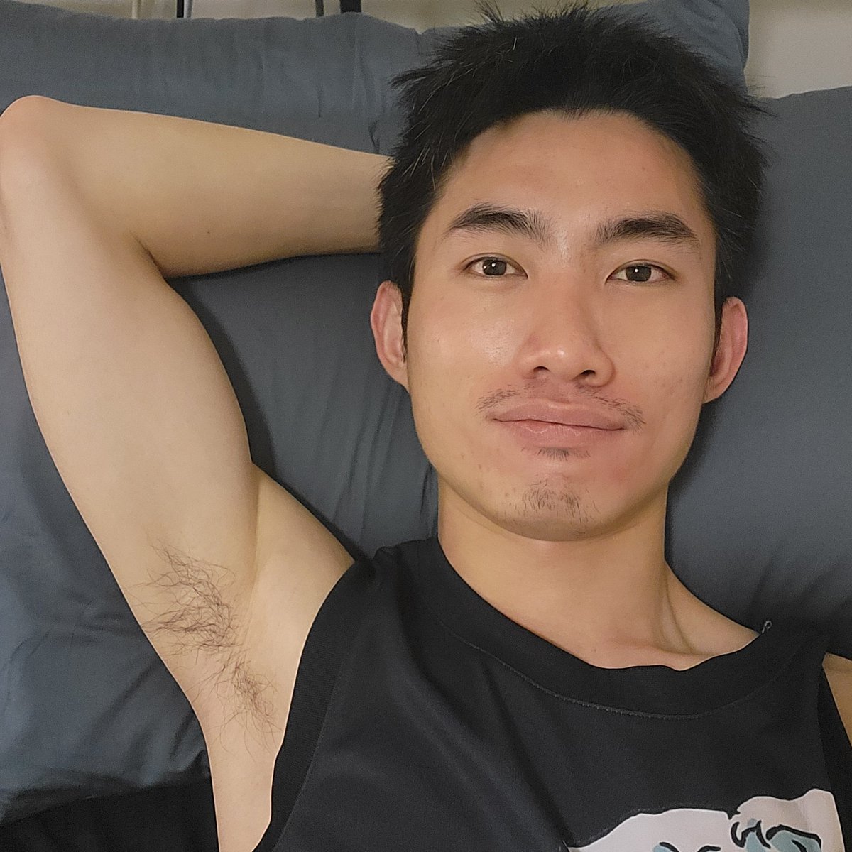 阿倫/Chris tweet media