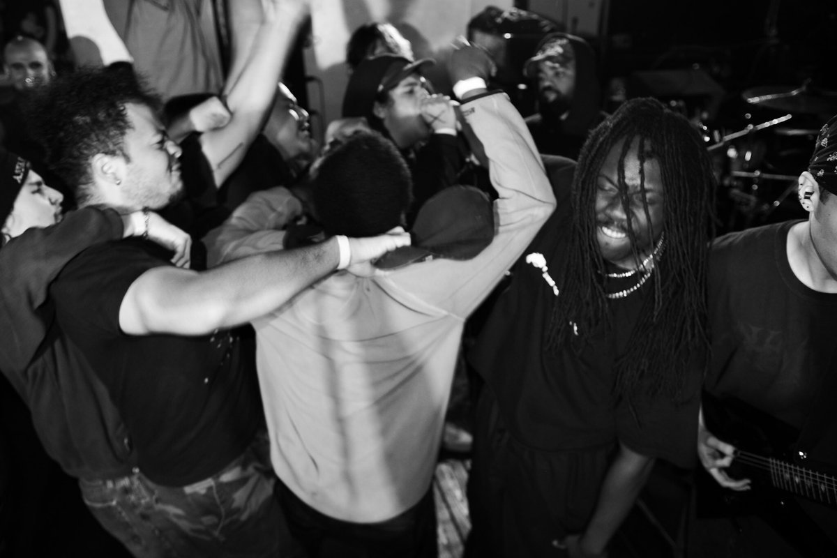 its fallen god. get familiar.

📸: @SexiestGrandma