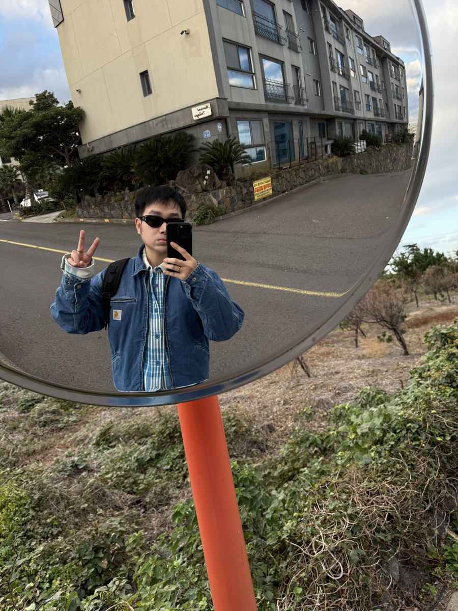 zyffann's tweet photo. 🌊 https://t.co/06j32Wt9N5