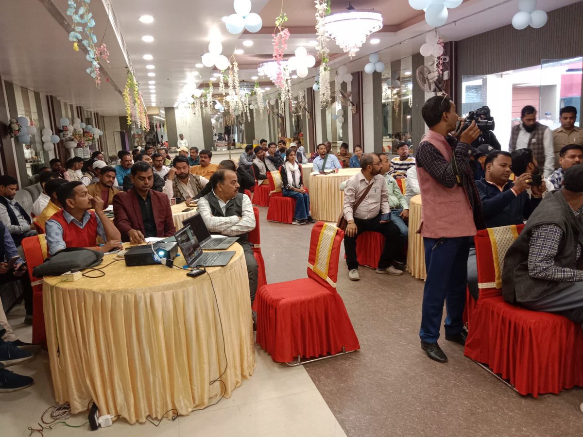 #WWFIndia and <a href="/UpforestUp/">Environment, Forest and Climate Change Department</a> have just concluded a media orientation workshop at Lakhimpur Kheri, UP, to sensitise the local media regarding the reporting of #humanwildlifeconflict situations. 
@NTTDATA_India