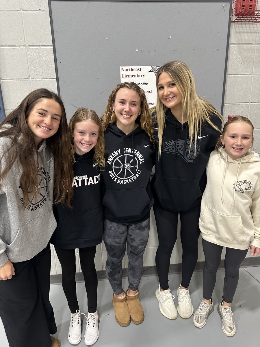 Awesome experience at the NE Elementary assembly!!! Special thanks to principal Kristin Barber for invitation.  Her students are so impressive🤩 attentive, respectful, and full of enthusiasm!!