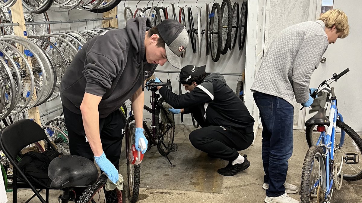 The boys volunteered with Community Bikes in Hamilton for Civic Engagement Day!

#GoGate