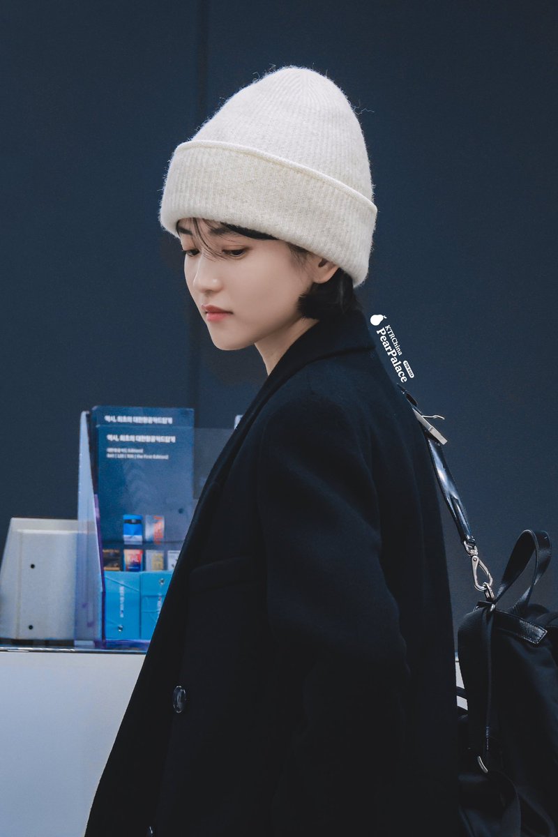 quiety710's tweet photo. 냉                                       온

둘다��예뿌다 미쳣서!!!!!! https://t.co/3FA317kJSq