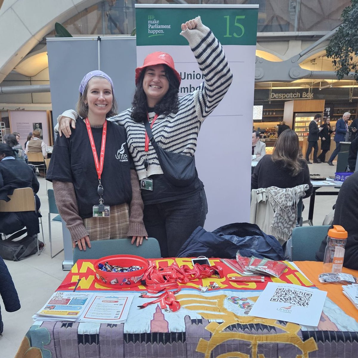 unitepsbranch's tweet image. It&apos;s been great to talk to staff at the New Parliament Fair this week about our recent campaigns and reasons to join the union!