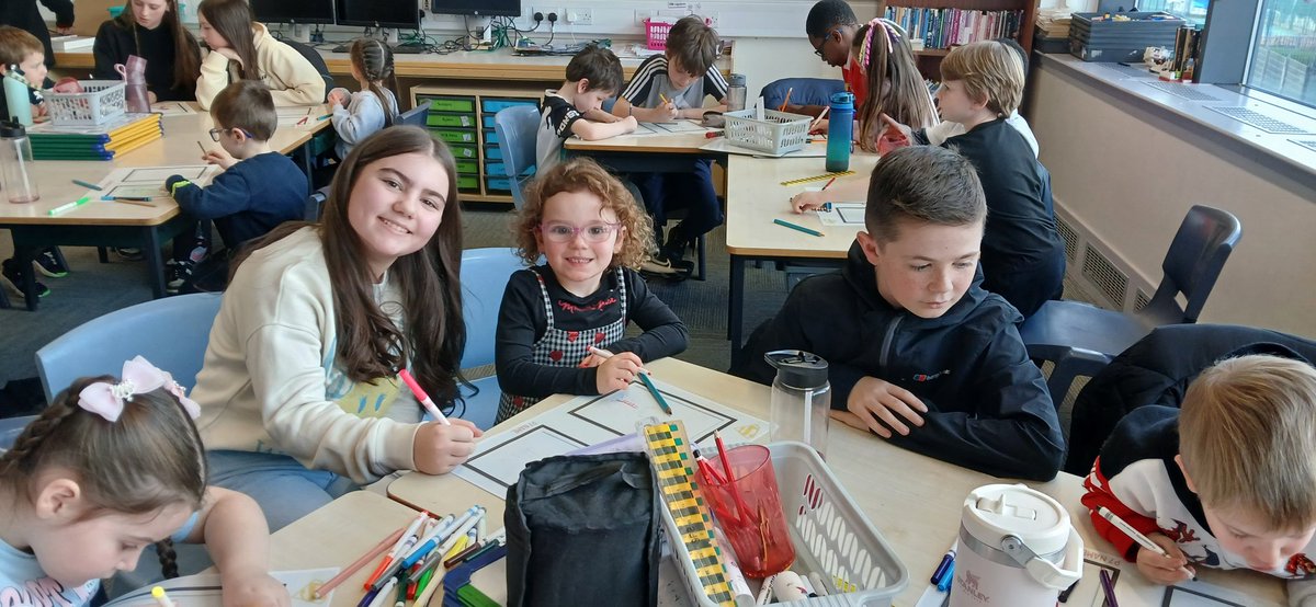 P1aNewarkPS's tweet image. A lovely end to Book Week Scotland! Sharing our whole school Talk for Writing text &apos;Supertato&apos; with our wonderful P7 buddies! Amazing illustrations! ❤️🦸‍♀️🦸‍♂️Thank you for having us. #BookWeekScot @NewarkPrimary