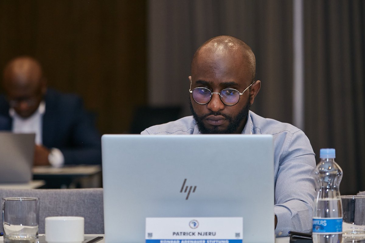 Njeru_Official's tweet image. Joy Crookes-Yah/Element Medley (0:32)