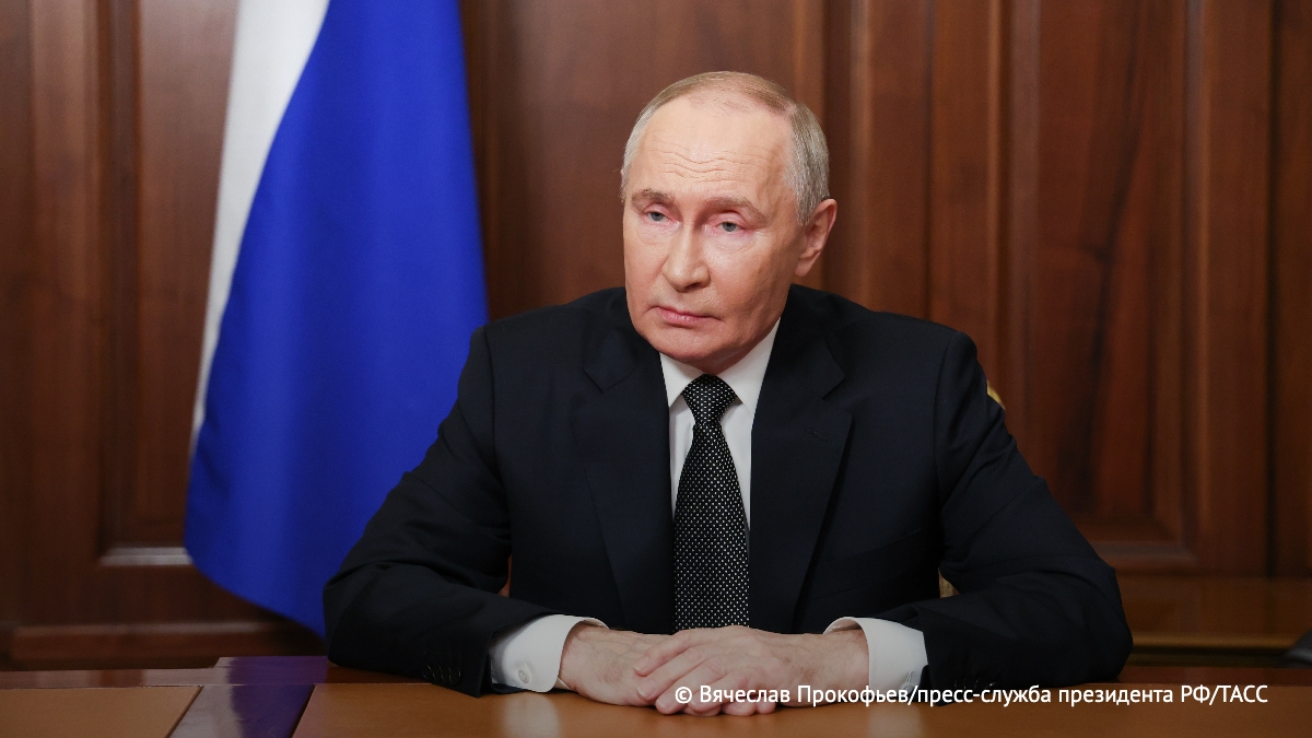 Ракета "Орешник" — не модернизация старых систем, а современная, новейшая разработка, заявил Путин:
is.gd/TvhljY