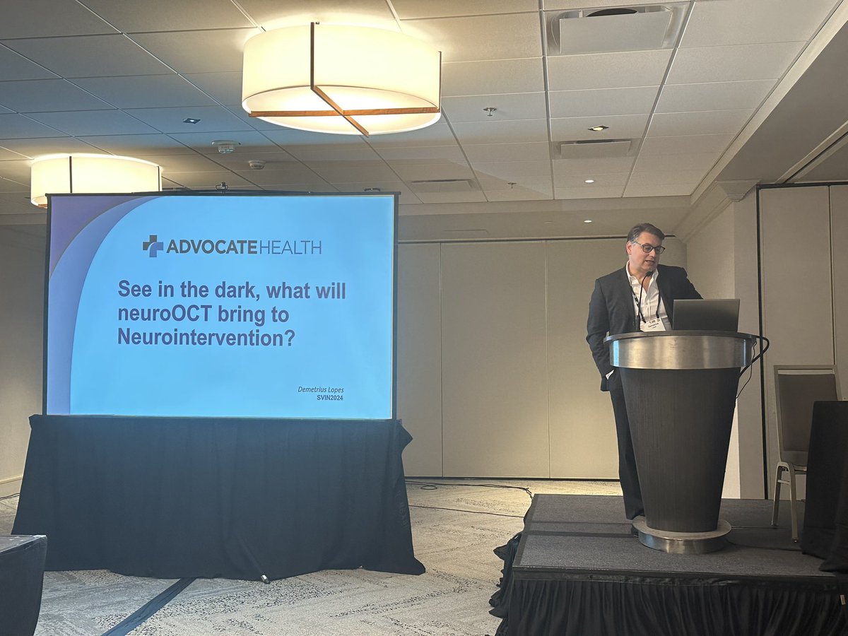 Ivo Bach tweet media