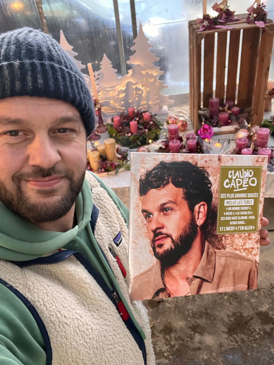 claudiocapeo's tweet photo. On a parcouru un merveilleux chemin ensemble, et tout ça grâce à VOUS ❤️  Avec les Capéo on a compilé toutes vos chansons préférées dans un album best of qui est disponible dès aujourd’hui 💿
➡️ https://t.co/QTnBdivjua 🎧 https://t.co/DJUv5jhUtS