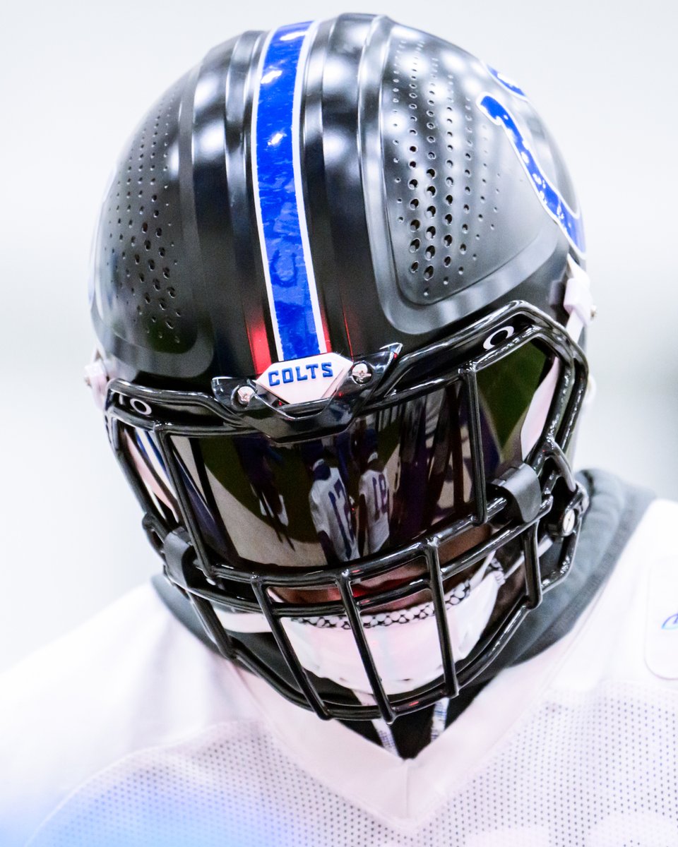 Colts's tweet photo. Nights mode. ⚫️ https://t.co/ff1c8ZwmfO