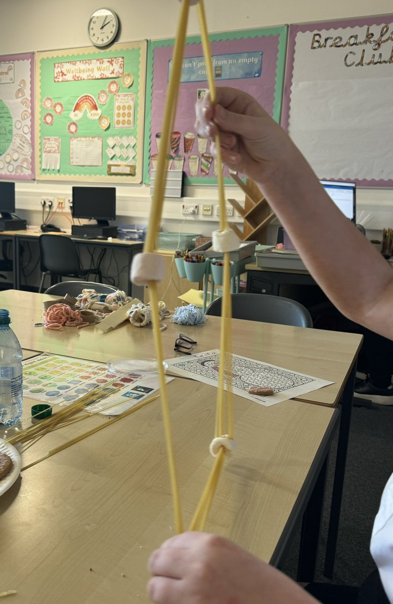 Laura McCallion tweet media