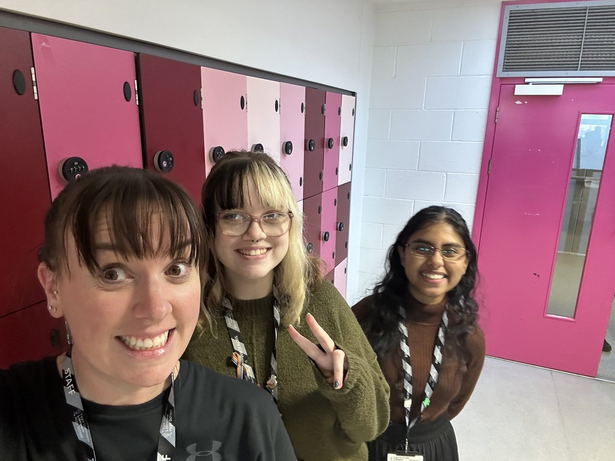 Yesterday we held our Sixth Form Open Evening, it was lovely to see so many Parents/Carers and students. We hope you choose us to progress your education after year 11. 🫶🏼