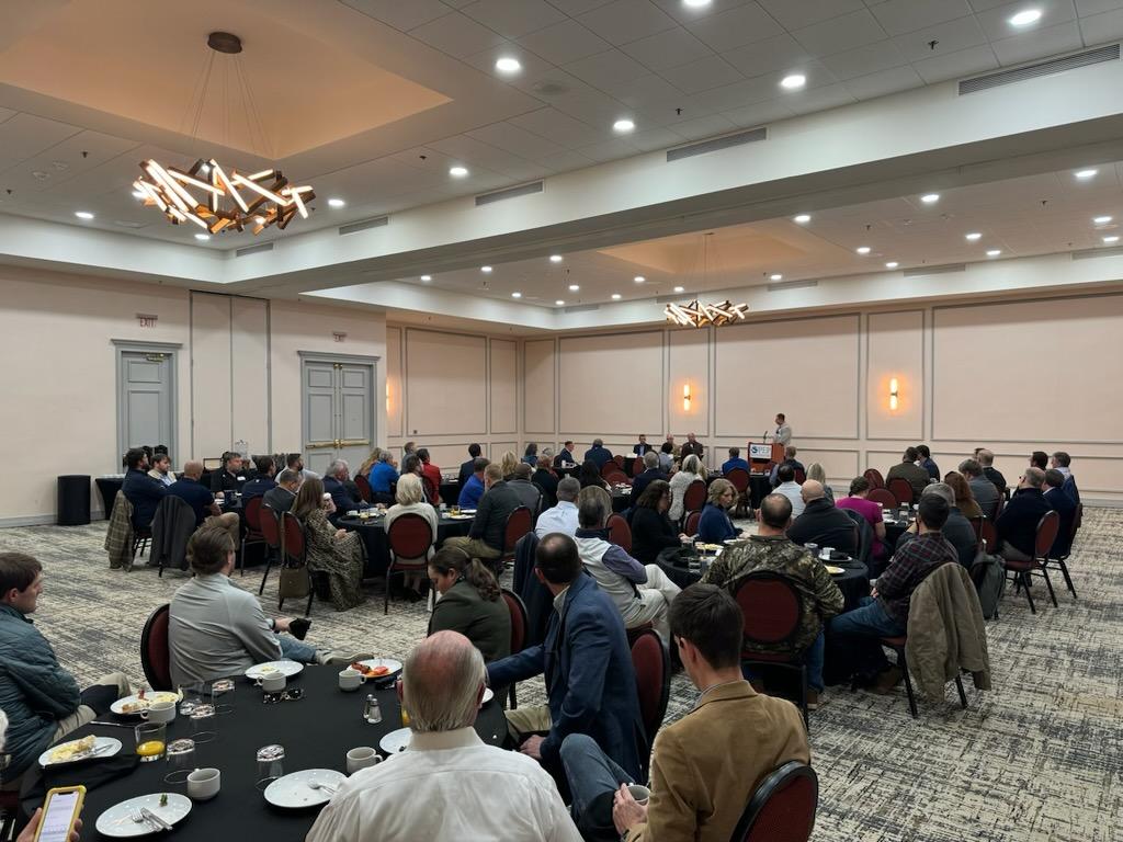 ServproMobile's tweet photo. SERVPRO of Mobile County had the privilege of attending the @PEPMobile November Breakfast, where business leaders and companies came together to discuss and promote sustainable practices. https://t.co/yKJ3hHZ9fc