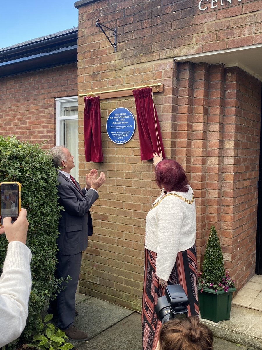 WLLU Courses tweet media