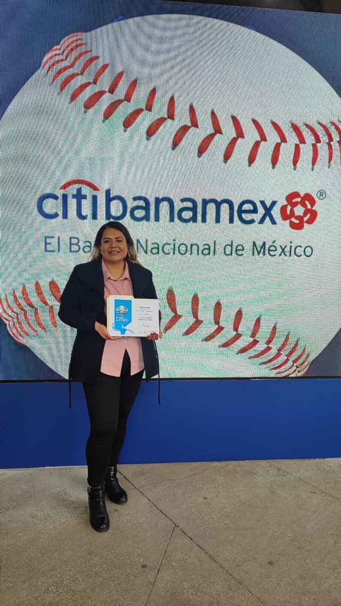VinculosyRedes's tweet photo. Fuimos reconocidos por @fomento_social a través del programa #HomeRuns2024 , un paso más para apoyar a jóvenes en su camino hacia empleos dignos. 💼✨ Gracias por confiar en nuestra misión. 
#TransformandoFuturos #UnBatazoDeUnidad https://t.co/RYSv0mVkgy