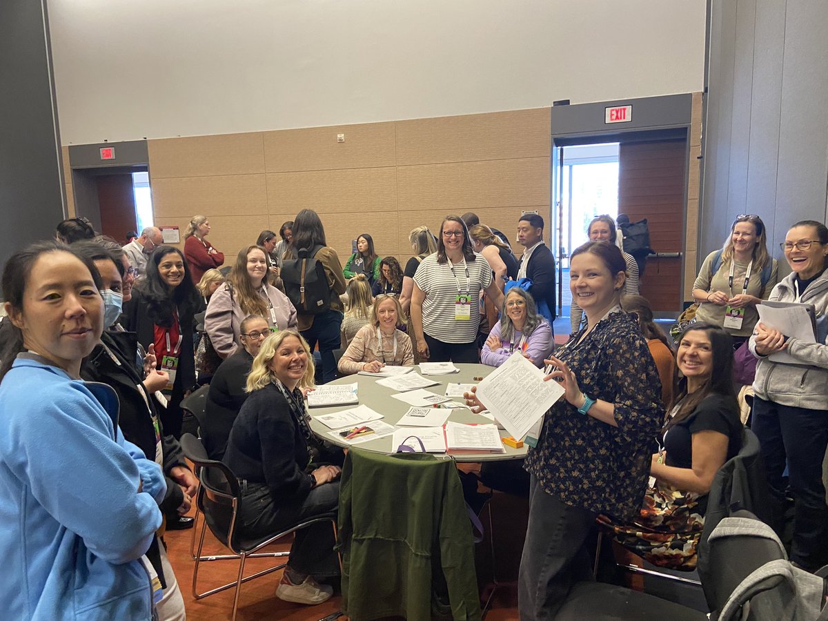 Alex_Corbitt's tweet photo. Middle level teachers playing, making, and critiquing games as tools for literacy learning!
#MakersintheMiddle #NCTE24 #NCTE @ncte https://t.co/tVbVNmBlf1