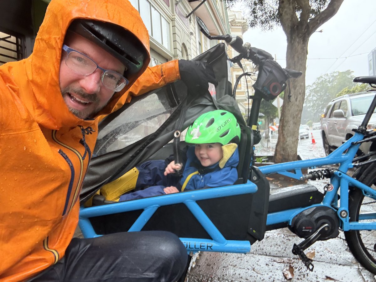 Joy in the rain commute. 🥰