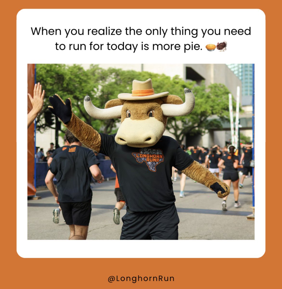 Happy Thanksgiving, Longhorns! 🧡 #HookEm #Thanksgiving #LonghornRun #WeRunUT