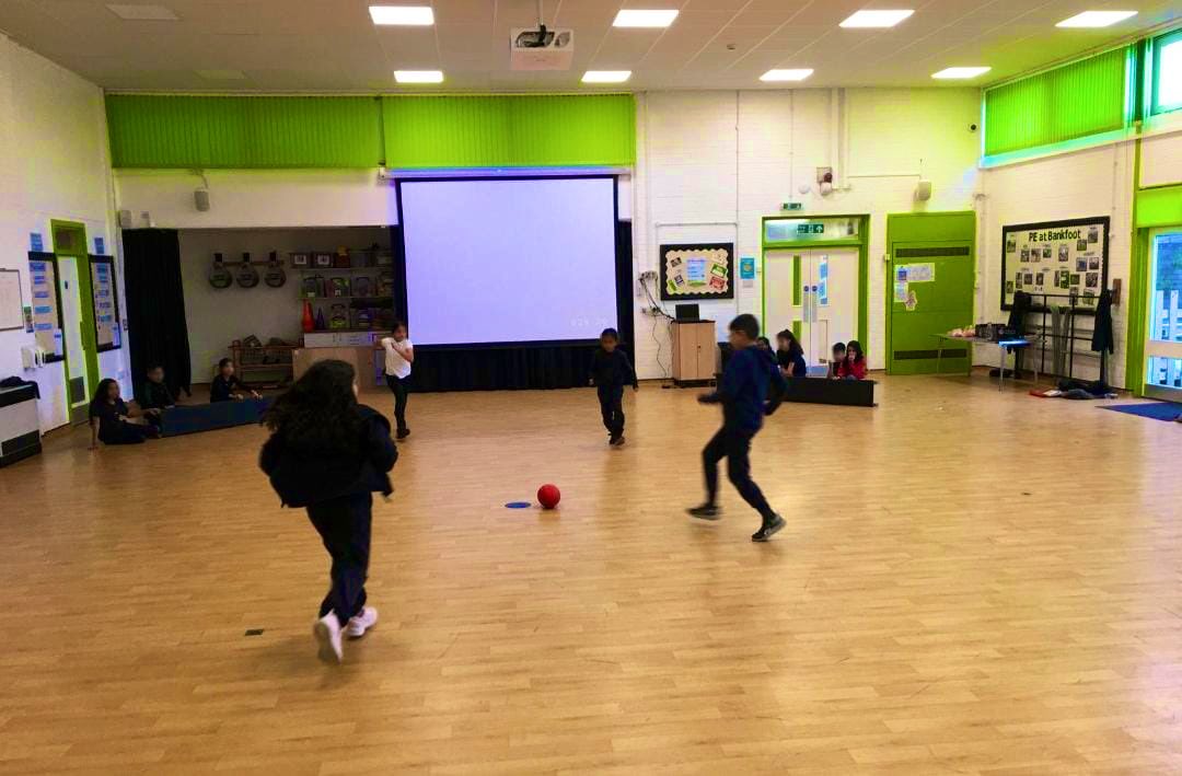 BankfootPrimary's tweet photo. 🌟The children had a blast at our intra-house 4-corner football competition! ⚽️🏉 The kids played with a rugby ball, and it was wild! The unpredictable bounce made for some hilarious and exciting moments as they tried to score goals. It was laughter all around!🌟#UnpredictableFun https://t.co/XwXrTQETsM