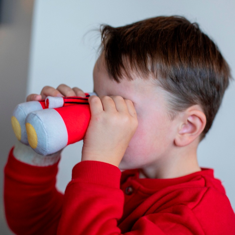 Prêts pour l’aventure ? 🚌🌵

Découvrez nos nouvelles peluches venues tout droit des grands espaces américains ! Mascottes et accessoires qui raviront vos petits explorateurs✨