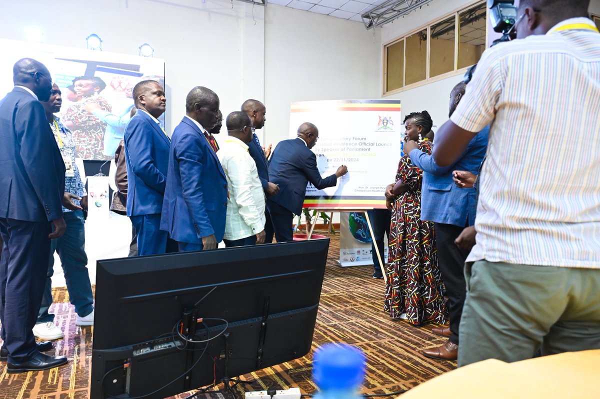 Infectious Diseases Institute, Makerere University (@idimakerere) on Twitter photo Highlights from #NationalAMRConference: The Uganda Parliamentary Forum for AMR was launched, advancing policy action!
IDI was also recognized for the support towards <a href="/UgOneHealth/">UgOneHealth Platform</a> promoting better health for humans, animals & environment
<a href="/wellcometrust/">Wellcome</a> <a href="/FlemingFund/">The Fleming Fund</a> <a href="/ResolveTSL/">Resolve to Save Lives</a> Highlights from #NationalAMRConference: The Uganda Parliamentary Forum for AMR was launched, advancing policy action!
IDI was also recognized for the support towards <a href="/UgOneHealth/">UgOneHealth Platform</a> promoting better health for humans, animals & environment
<a href="/wellcometrust/">Wellcome</a> <a href="/FlemingFund/">The Fleming Fund</a> <a href="/ResolveTSL/">Resolve to Save Lives</a>
