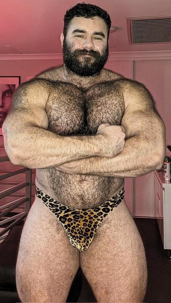 thickbelt1 tweet media
