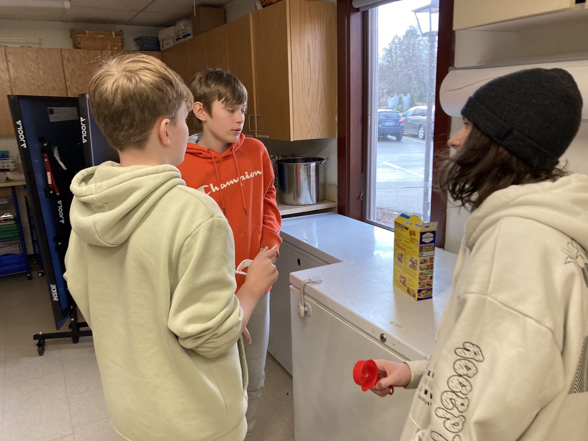 krwves's tweet photo. Students earned a pancake party for their math growth! Great job students #wves https://t.co/CmjI6ekspN