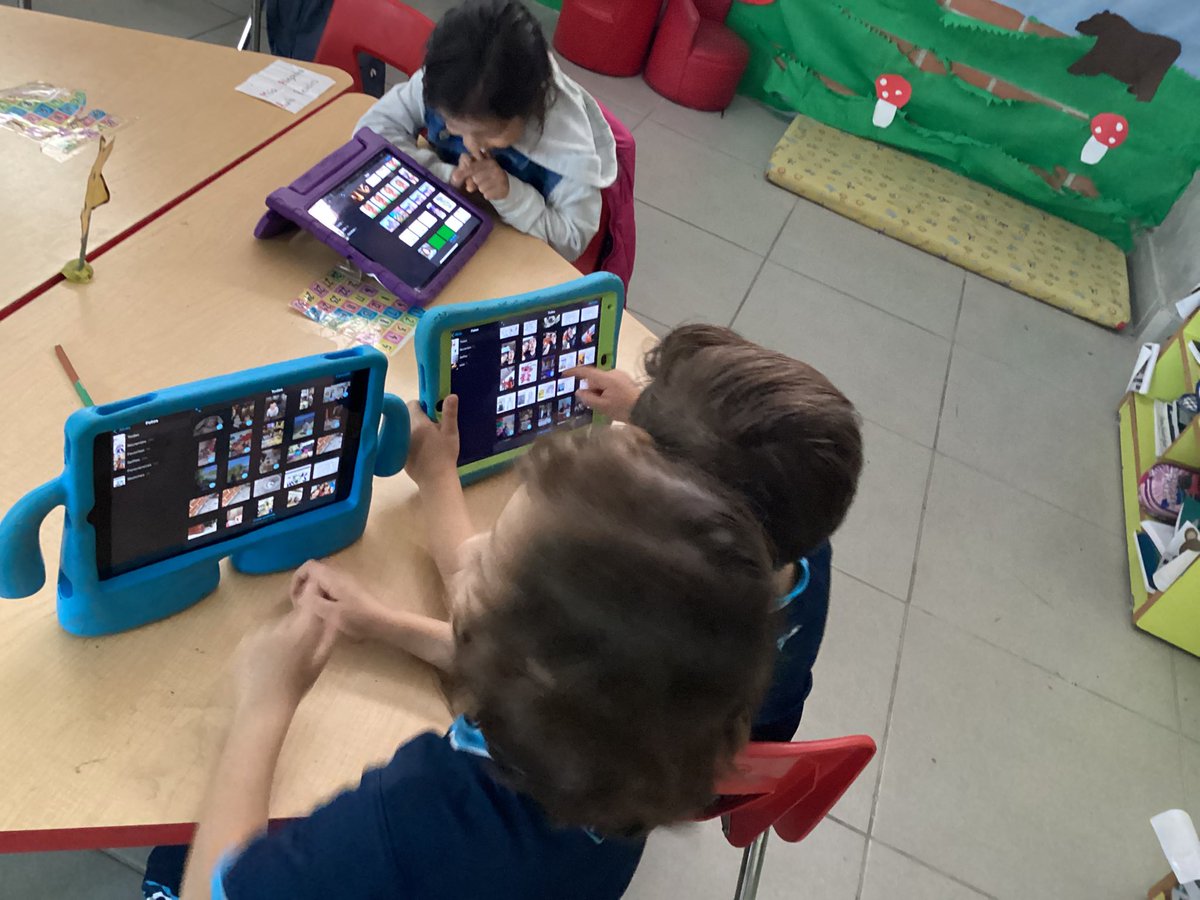 rosar38761's tweet photo. Los alumnos de K3 estuvieron realizando su propio video ( Growing up)  en la aplicación de iMovie, donde ellos adjuntaron su canción favorita e incluso iban redactando sus crecimiento💕 https://t.co/4L93nggm6a