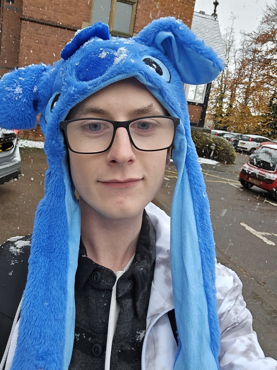 Jay_greening's tweet photo. Pics from snow day 😌❄️❄️❄️
#winter #snow #gay #gaymen #men #cold #selfie #photooftheday #photography #stitch #LiloAndStitch  #lgbt #LGBTQIA #OOTD https://t.co/tzlGoDMohs