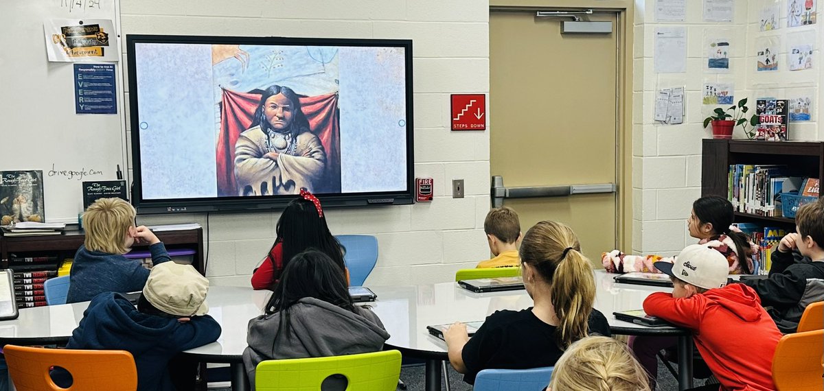 MollyUpchurch's tweet image. 3-5 dig deep in The Rough Face Girl by Rafe Martin.We celebrate Native American Heritage!DOK questions✅Magic School. Stay tuned! 5th will use AI to research NA culture and connect to our story. #CCSLibraryMedia #CCSDigitalLearning @DrKCBerggren @BENPanthers